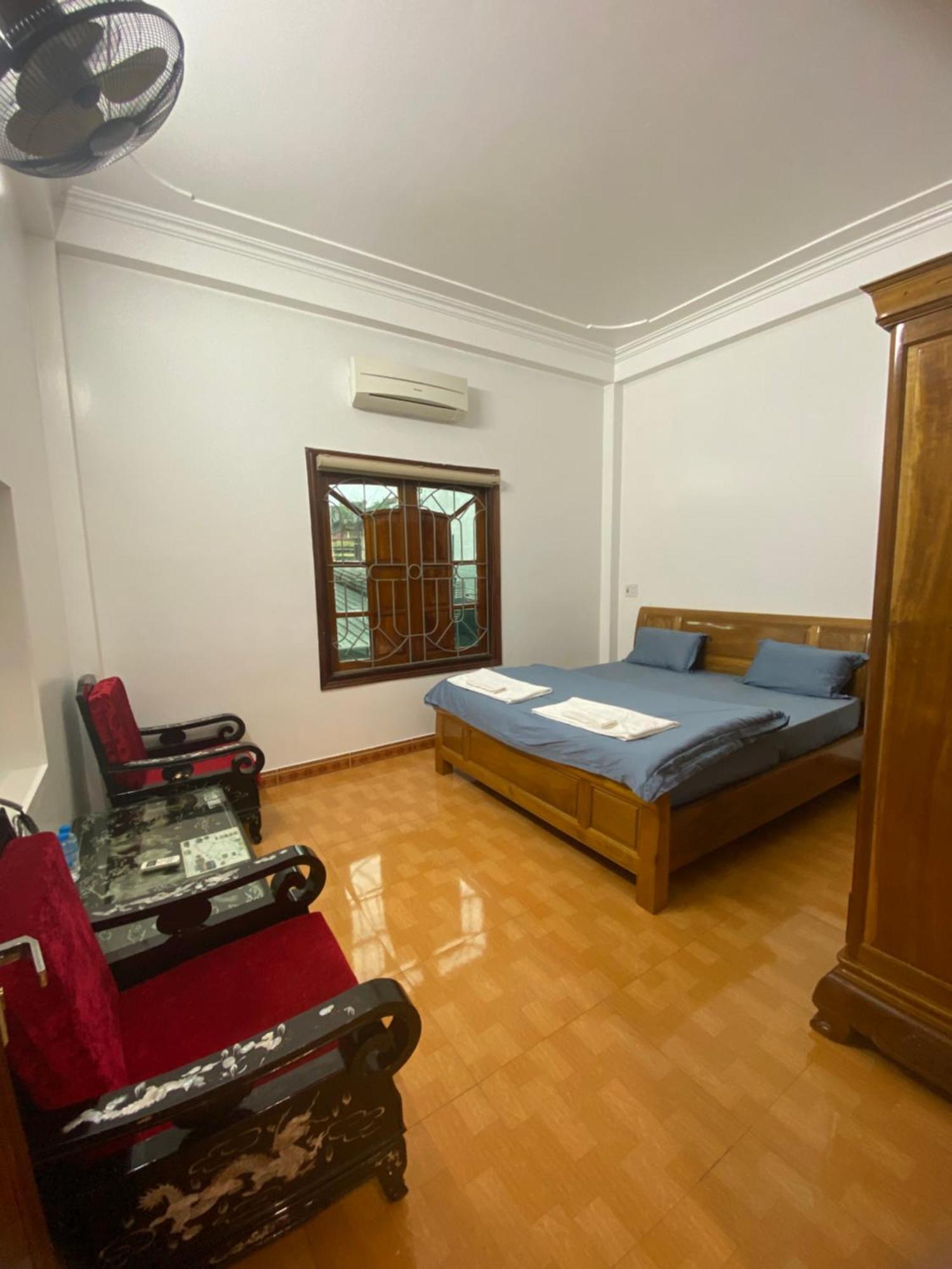 Hang Thuong Hostel - Motorbikes And Tour Ha Giang Esterno foto